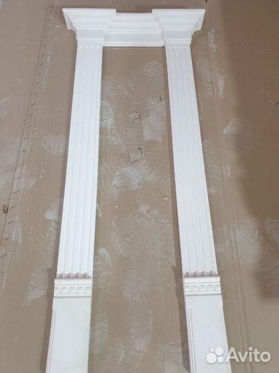 Обрамление дверного проёма.из гипса