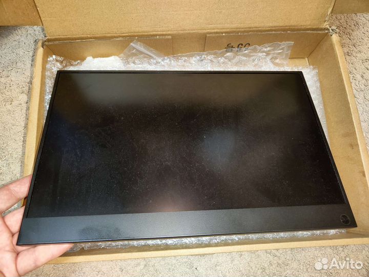 Переносной тонкий монитор 15.6