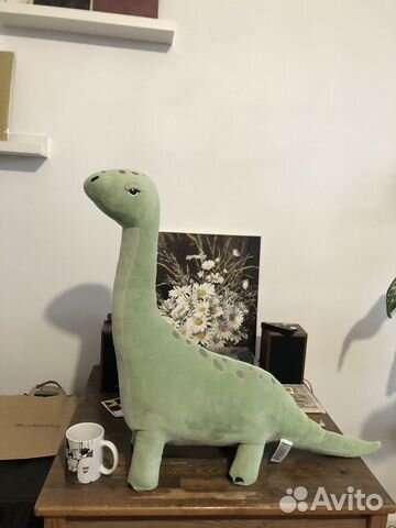 Динозавр игрушка