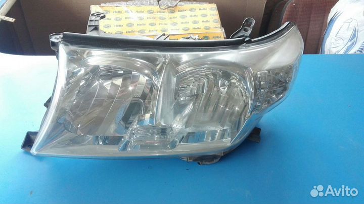 Тойота ленд крузер 200 фара