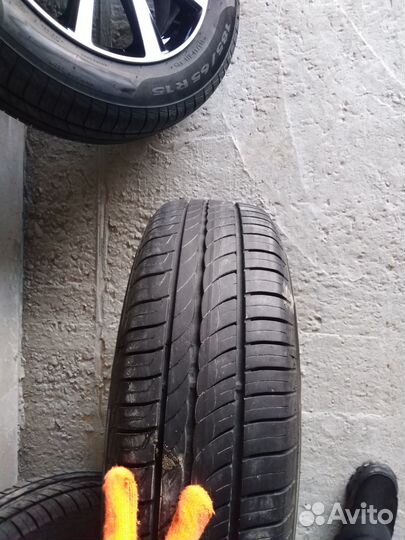 Pirelli Cinturato P1 185/65 R15