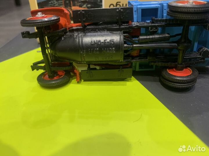 Модель грузовика амо-Ф15