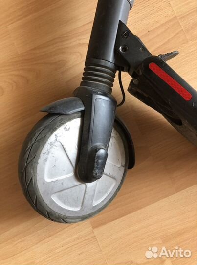 Самокат Ninebot kickscooter ES2