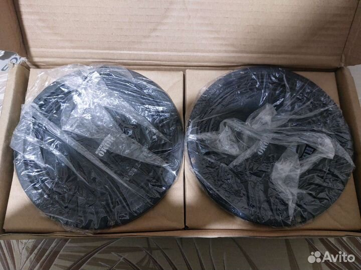 Колонки момо автомобильные новые