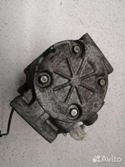 Компрессор кондиционера. Mitsubishi Lancer CS1A