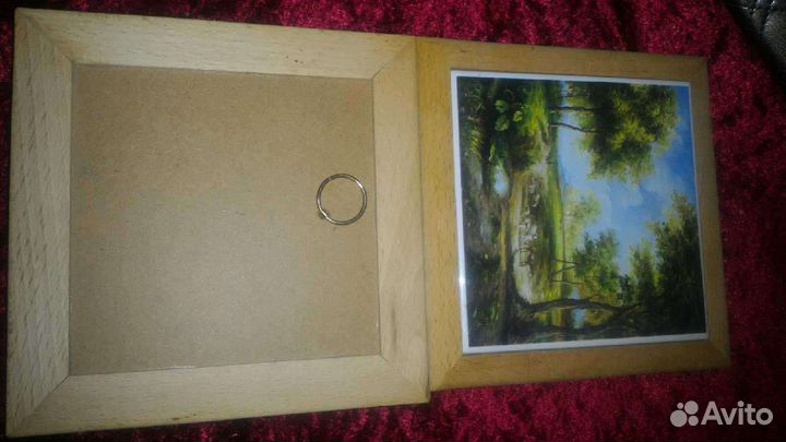 Подставка картина на плитке