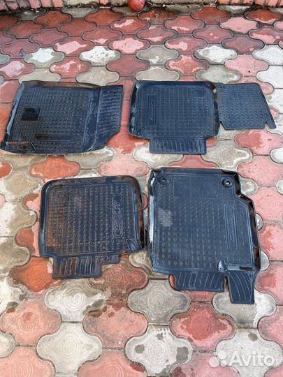 Ковры в салон автомобиля