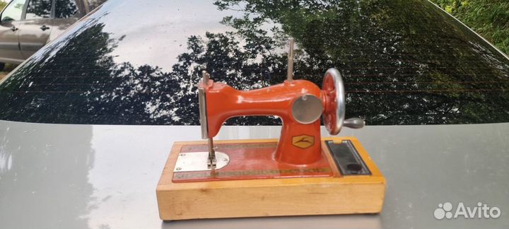 Машинка швейная детская