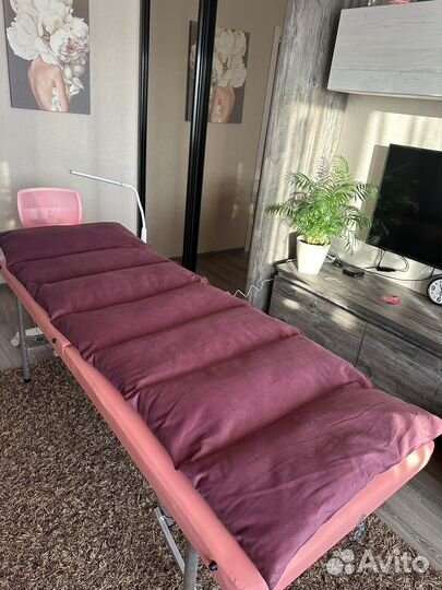 Кушетка для наращивания ресниц