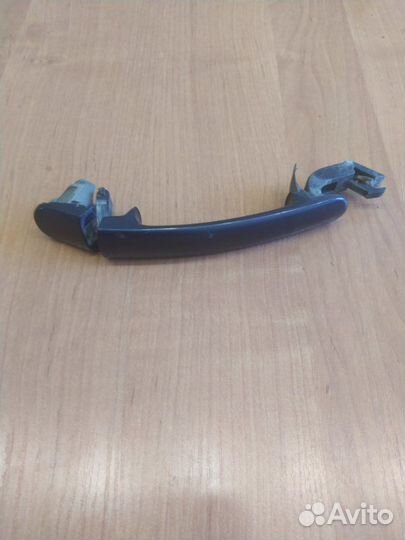 Ручка двери внешняя Volkswagen Passat B5 седан 1.8