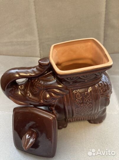 Емкость фарфоровая для хранения чая