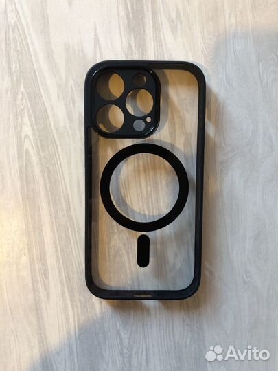 Чехол на iPhone 14 pro новый