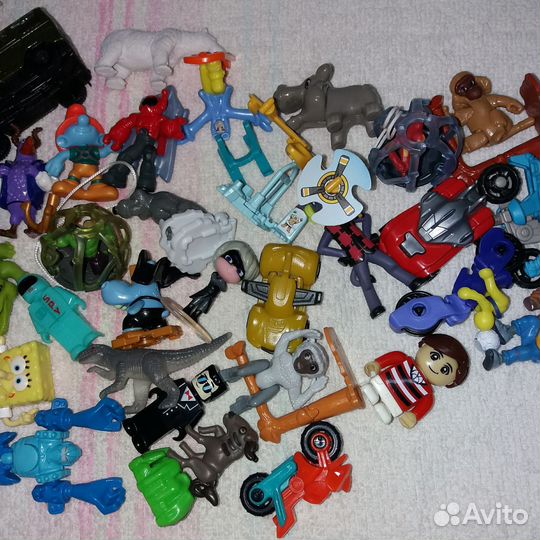 Мелкие игрушки для мальчика пакетом