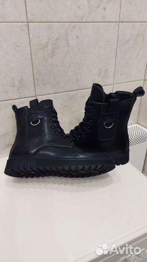 Ботинки новинка