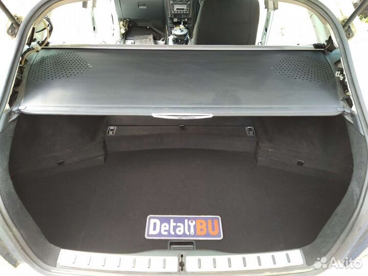 Обшивка багажника Toyota Altezza Gita Sportcross