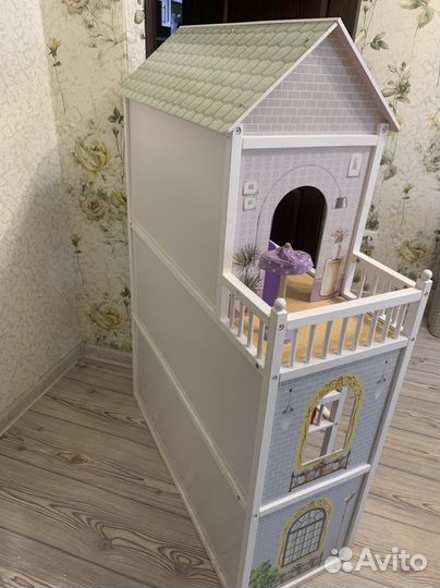 Домик кукольный