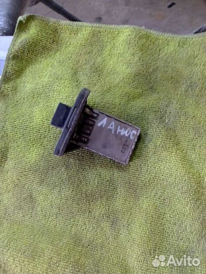 Резистор печки Шевроле Ланос