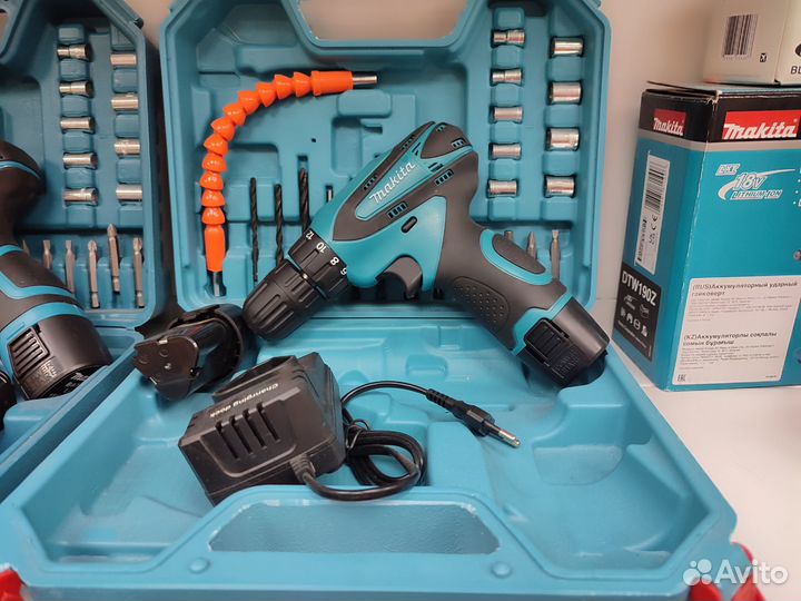 Шуруповерт Makita 12 V