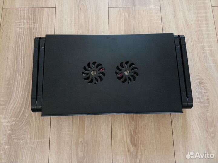 Стол-трансформер для ноутбука с охлаждением