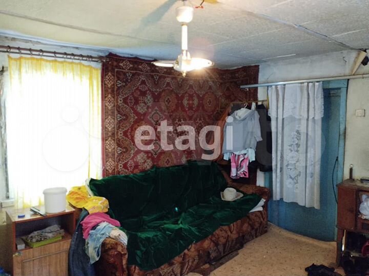 Дом 36 м² на участке 5,5 сот.