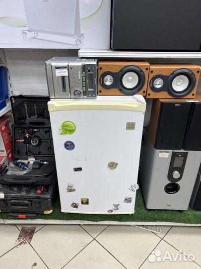 Холодильник бу маленький