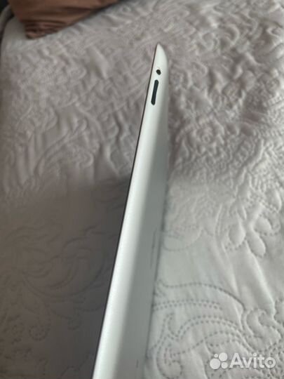 Планшет Apple iPad 3 A1430 64GB 3G