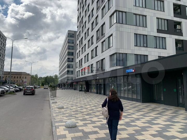 Сдам торговое помещение, 194 м²