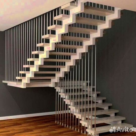 Перила деревянные для лестниц