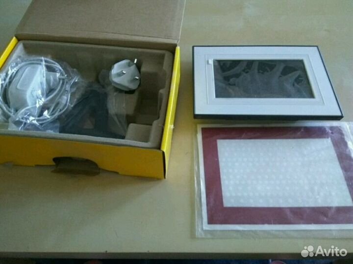 Цифровая фоторамка Кодак Р720