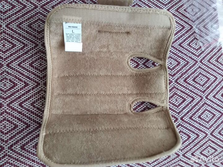 Бандаж на лучезапястный сустав