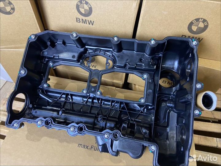 Клапанная крышка оригинал BMW N20 F30 11127588412