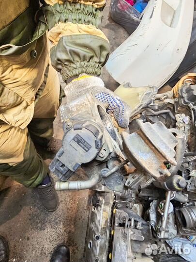 Дросельная заслонка