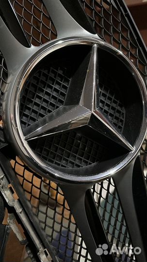Решетка радиатора Mercedes w205