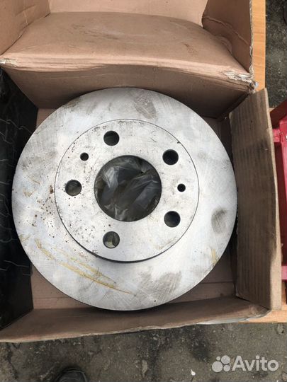 Toyota quantum тормозные диски