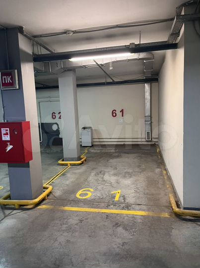 Машиноместо, 14 м²