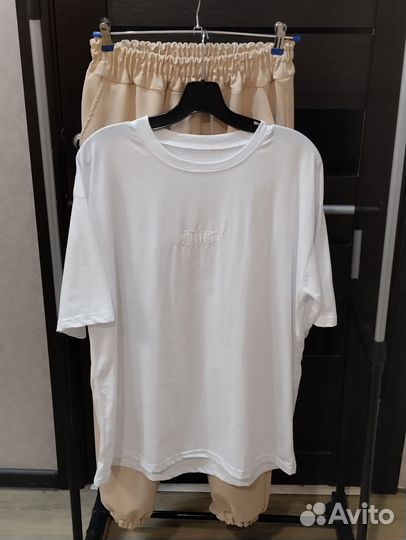 Спортивный костюм женский