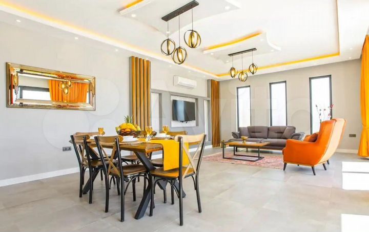 Коттедж 109 м² на участке 6 сот.