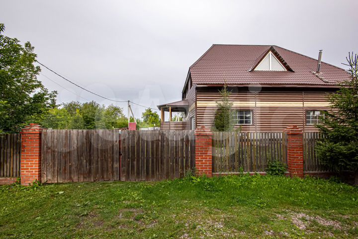 Коттедж 484,3 м² на участке 8 сот.