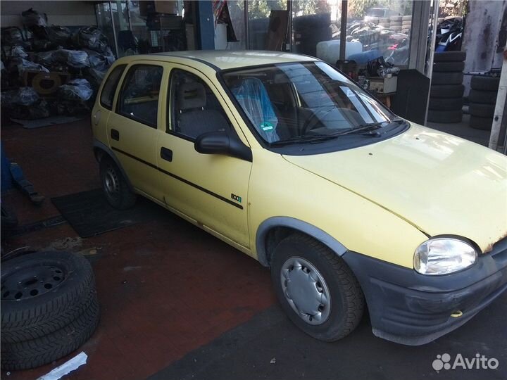 Разбор на запчасти Opel Corsa B 1993-2000