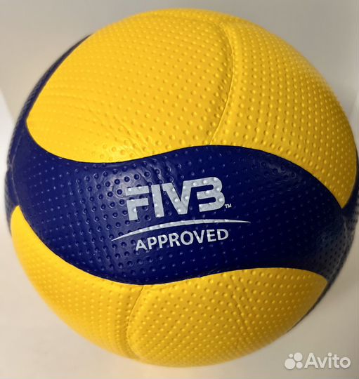 Волейбольный мяч mikasa v300w