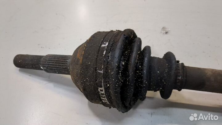 Полуось левая передняя Jeep Liberty