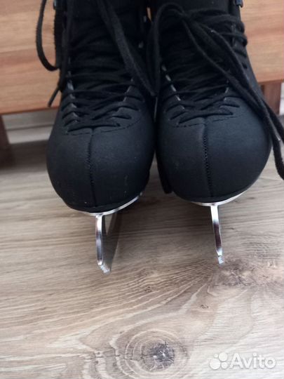 Фигурные коньки edea overture 280