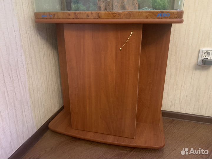 Аквариум с тумбой на 140 литров