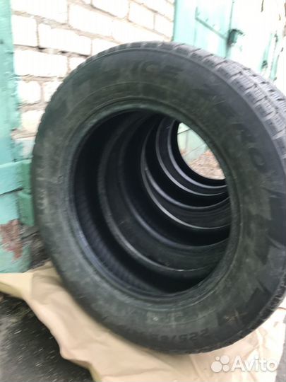 Pirelli Ice Zero 225/65 R17 103H