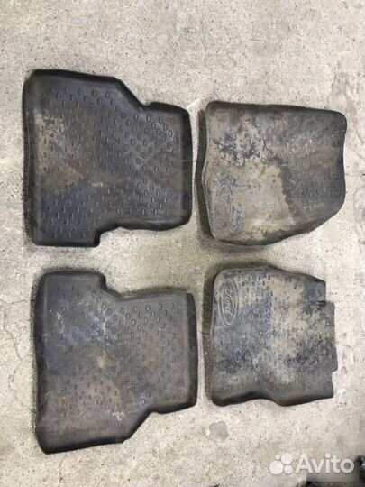 Коврики салонные комплект Ford Focus 2 купе 2006