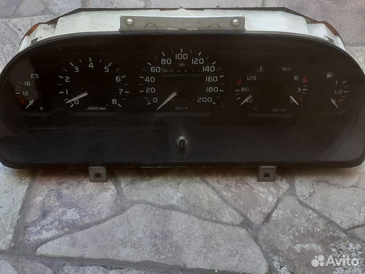 Панель приборов/задняя левая фара