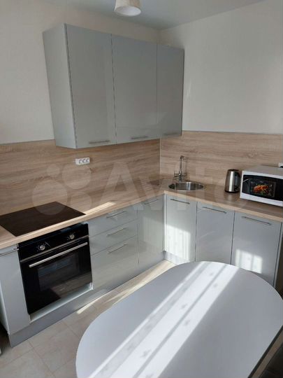 1-к. квартира, 32 м², 3/17 эт.