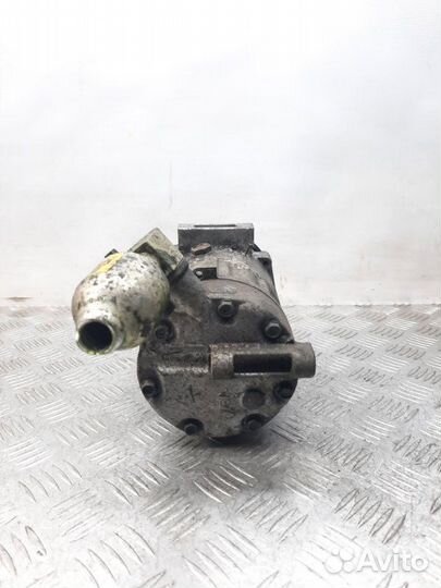 Компрессор кондиционера Opel Vectra хэтчбэк 5 дв