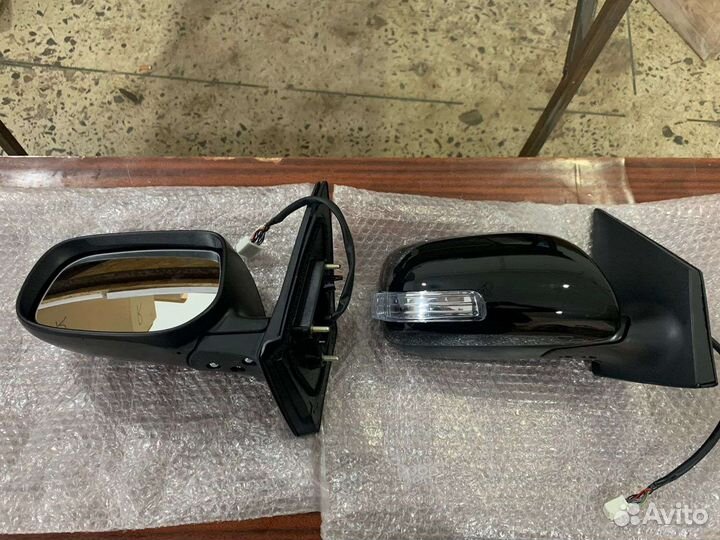 Зеркала на toyota corolla E150