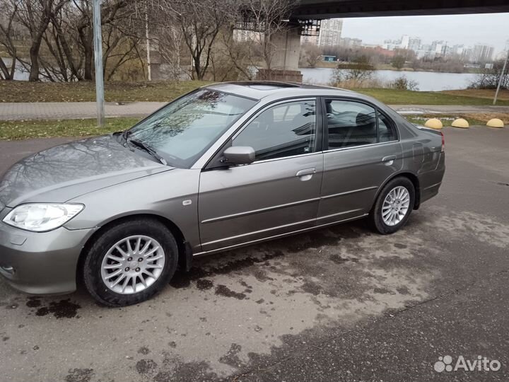 Honda Civic 1.6 AT, 2004, 253 000 км